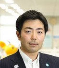  顔写真：